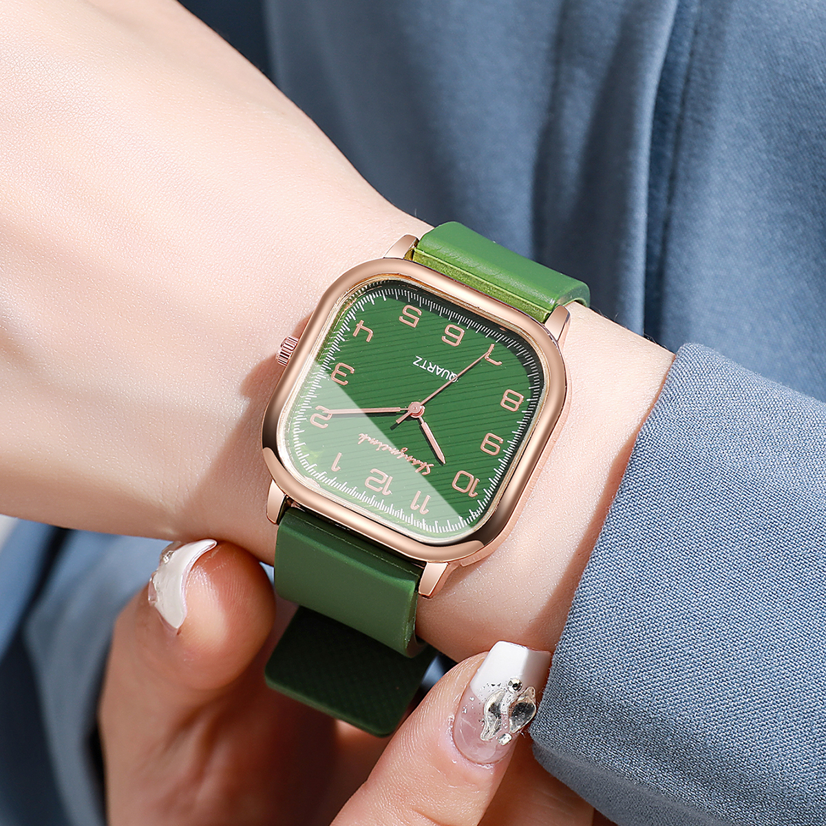 Fashion Square Women Watches C – Silicone Band Women recenzja i cena