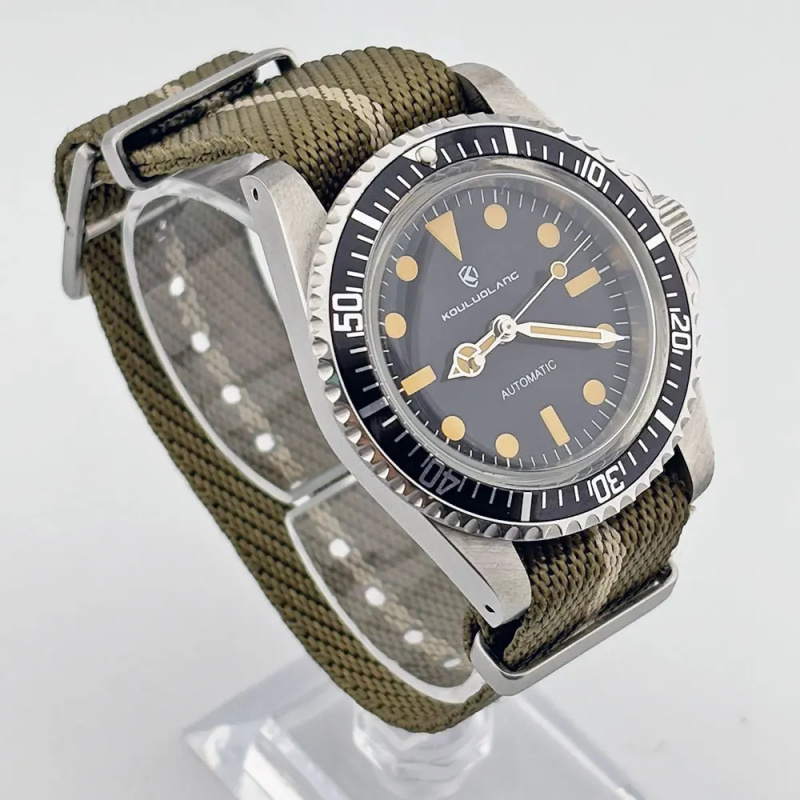 NH35 vintage 40mm sapphire gla – Tropic Strap Vintage recenzja i cena