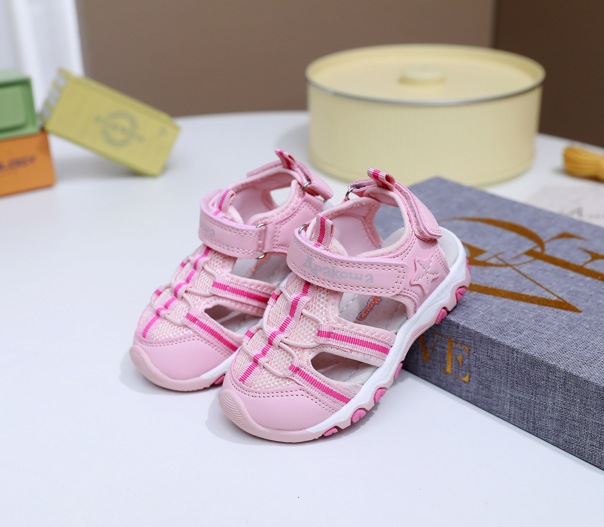 New Summer Children's Closed-T – Sport Loop Velcro recenzja i cena